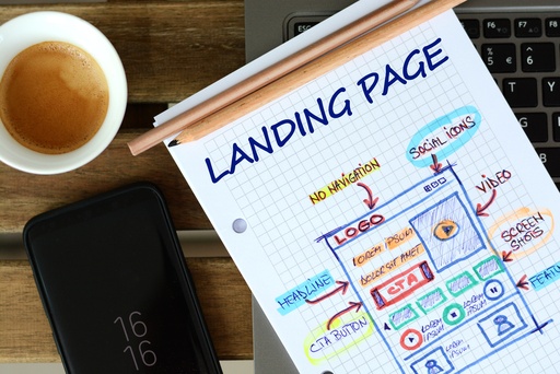Landing Page with CMS